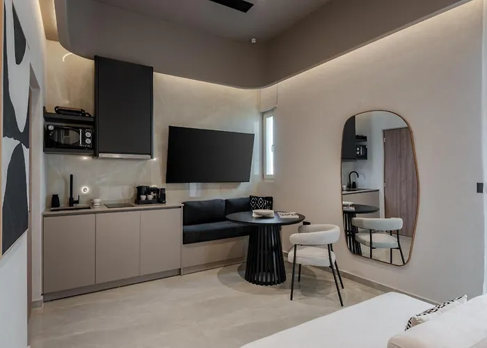 Amara Luxury With Private Hot Tub Chania (Crete)