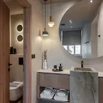 Amara Luxury With Private Hot Tub شقة