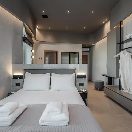 Amara Luxury With Private Hot Tub شقة