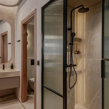 Апартаменти Amara Luxury With Private Hot Tub Ханья (Крит)